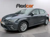 Usado Seat Ibiza Style 80 CV (58 kW) 2023 Gris Utilitario