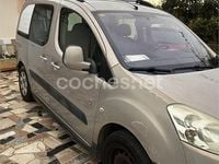 Usado Peugeot Partner Tepee Active 92 CV (67 kW) 2014 Beige Monovolumen