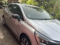 Usado Renault Clio V Intens 85 CV (62 kW) 2020 Gris / plata Berlina