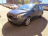 Usado Ford Focus Titanium 115 CV (84 kW) 2009 Gris / plata Berlina