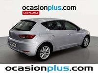 Usado Seat Leon Style 110 CV (80 kW) 2018 Plateado Utilitario