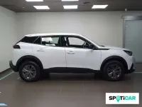 Usado Peugeot 2008 Active 110 CV (80 kW) 2021 Blanco SUV