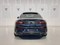 Usado Mercedes E400 330 CV (242 kW) 2021 Gris / plata Coupe