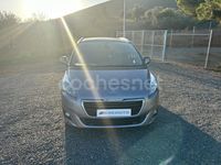 Usado Peugeot 5008 Allure 115 CV (84 kW) 2014 Gris / plata Monovolumen