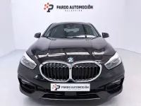 Usado BMW 118 Sport Line 136 CV (100 kW) 2023 Negro Utilitario