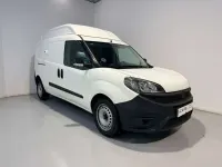 Usado Fiat Doblò 106 CV (77 kW) 2019 Blanco Monovolumen