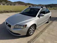 Usado Volvo S40 Momentum 110 CV (80 kW) 2010 Gris Berlina