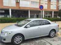 Usado Toyota Corolla Sol 126 CV (92 kW) 2007 Gris / plata Berlina