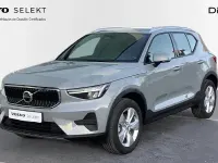 Usado Volvo XC40 Core 163 CV (119 kW) 2024 Gris / plata SUV