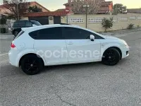 Usado Seat Leon Style 105 CV (77 kW) 2010 Blanco Utilitario
