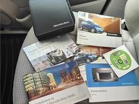 Usado Mercedes B170 116 CV (85 kW) 2009 Gris / plata Monovolumen