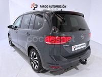 Usado VW Touran Advance 150 CV (110 kW) 2021 Gris / plata Monovolumen