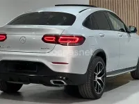 Usado Mercedes GLC300 245 CV (180 kW) 2020 Gris / plata SUV