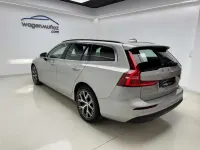 Usado Volvo V60 Core 197 CV (144 kW) 2023 Gris Familiar