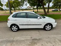 Usado Seat Ibiza Sport 100 CV (73 kW) 2006 Blanco Utilitario