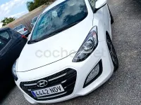 Usado Hyundai i30 140 CV (102 kW) 2017 Blanco Familiar