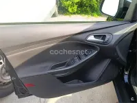 Usado Ford Focus Sport 115 CV (84 kW) 2015 Negro Berlina