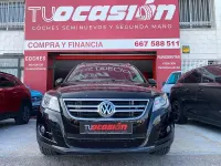 Usado VW Tiguan 140 CV (102 kW) 2008 Negro SUV