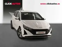 Käytetty Hyundai i20 80 HP (58 kW) 2025 Valkoinen Viistoperä