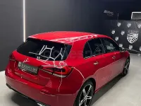 Usado Mercedes A180 116 CV (85 kW) 2019 Rojo Berlina