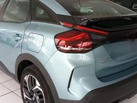 Usado Citroën C4 Feel 131 CV (96 kW) 2022 Pintura olbia blue Berlina