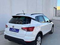 Usado Seat Arona Style 95 CV (69 kW) 2019 Blanco SUV