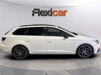 Usado Seat Leon ST FR 150 CV (110 kW) 2019 Blanco Familiar