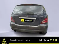 Usado Mercedes R320 224 CV (164 kW) 2008 Azul Monovolumen