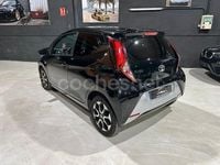 Usado Toyota Aygo X-play 72 CV (52 kW) 2020 Negro Utilitario