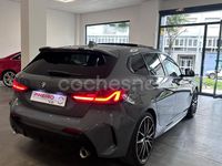 Usado BMW 118 M Sport 150 CV (110 kW) 2022 Gris / plata Utilitario