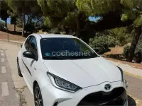 Usado Toyota Yaris Hybrid Style 116 CV (85 kW) 2021 Blanco Berlina