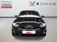 Usado Kia Ceed Style 101 CV (74 kW) 2025 Negro Utilitario