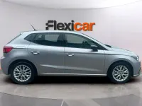 Usado Seat Ibiza FR 110 CV (80 kW) 2023 Gris Utilitario