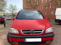 usado Opel Zafira 2.2Dti 16v Elegance