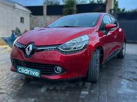 Usado Renault Clio IV Dynamique 90 CV (66 kW) 2015 Rojo Berlina