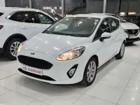 Usado Ford Fiesta Trend 86 CV (63 kW) 2019 Blanco Utilitario
