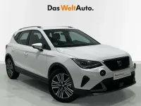 Usado Seat Arona FR 115 CV (84 kW) 2024 Blanco SUV