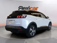 Usado Peugeot 3008 Allure 131 CV (96 kW) 2022 Blanco SUV