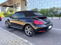 Usado VW Beetle 105 CV (77 kW) 2014 Negro Utilitario