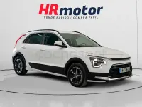 Usado Kia Niro 141 CV (103 kW) 2022 Blanco SUV