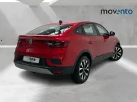Usado Renault Arkana Equilibre 145 CV (106 kW) 2023 Rojo SUV