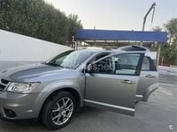 Usado Fiat Freemont Lounge 170 CV (125 kW) 2015 Gris / plata SUV