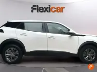 Usado Peugeot 2008 Active 100 CV (73 kW) 2020 Blanco SUV