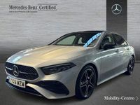 Usado Mercedes A200 AMG line 150 CV (110 kW) 2025 Plata hightech Berlina