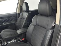 Usado Mitsubishi Outlander P-HEV 230 CV (169 kW) 2020 Gris / plata SUV
