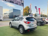 Usado Mazda CX-5 Luxury 150 CV (110 kW) 2015 Gris / plata SUV