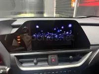 Usado Lexus UX 184 CV (135 kW) 2024 Beige SUV