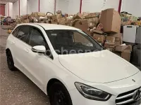 Usado Mercedes B200 150 CV (110 kW) 2021 Blanco Utilitario