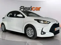 Usado Toyota Yaris Edition 125 CV (91 kW) 2023 Blanco Utilitario