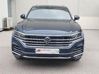 Usado VW Touareg R-line 286 CV (210 kW) 2019 Azul SUV